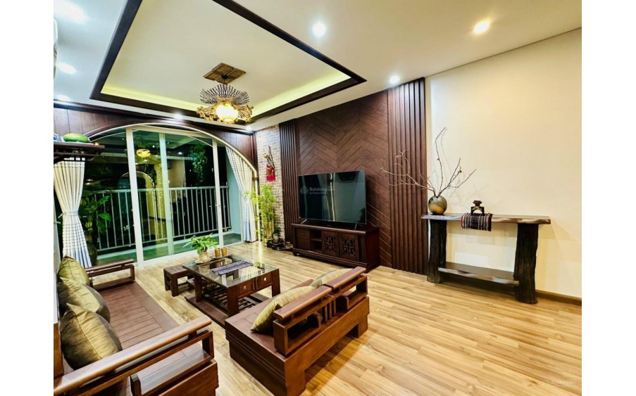 Chính chủ cho thuê căn hộ 87m², 2 phòng ngủ tầng 18 tại khu Ngoại Giao Đoàn Tây Hồ Tây